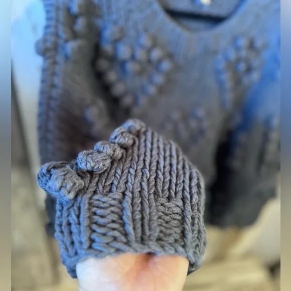 Wishlist Heart sweater S/M dark gray Valentines Day knit Pom Pom Sweater - Picture 7 of 16